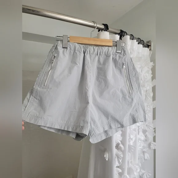 gray arrow short - Picture 3 of 6